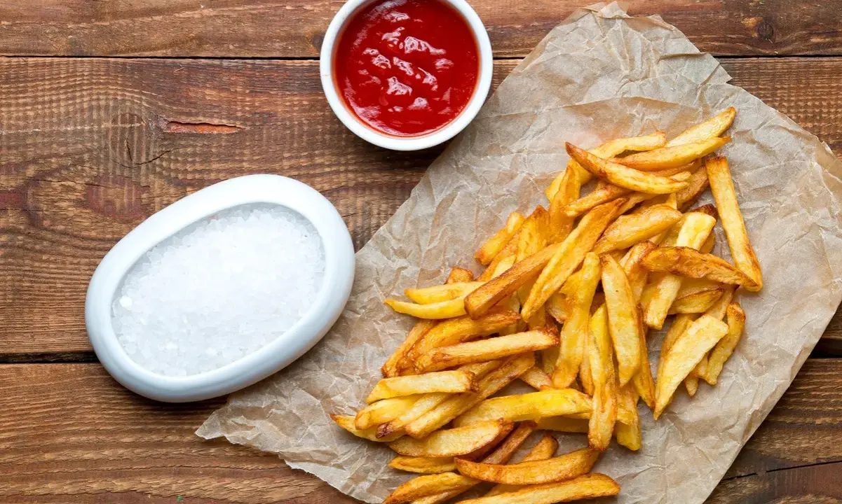 Kaloryczność frytek: McDonald's, KFC, domowe i jak jeść lżej
