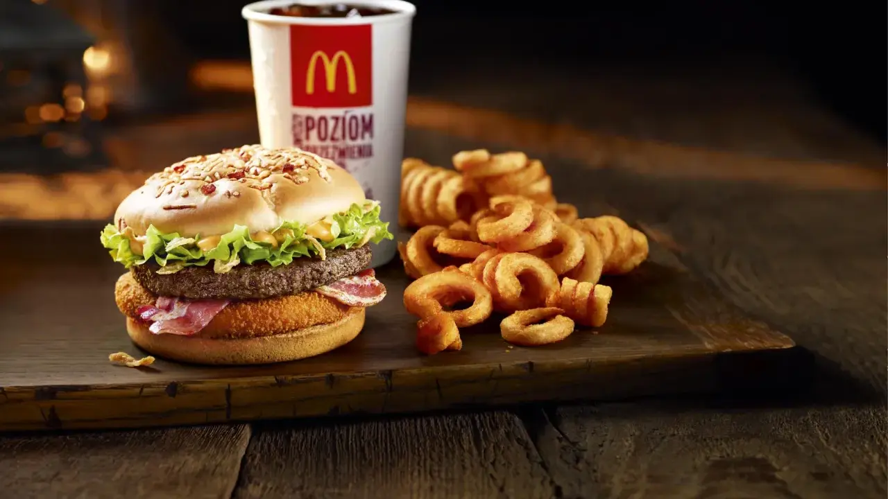 Zakręcone frytki McDonald's: Do kiedy? Jak nie przegapić powrotu?