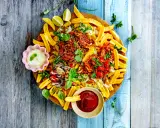 Co jeść z frytkami? Inspiracje od sosów po Loaded Fries!