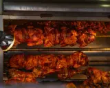 Kurczak z rożna jak z budki: Chrupiąca skórka, soczyste mięso!