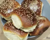 Idealne bułki do burgerów: przepis na puszyste brioche i ziemniaczane