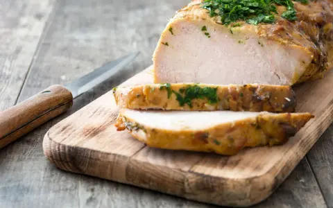 Soczysty schab zawsze! Poznaj 5 trików na idealną pieczeń