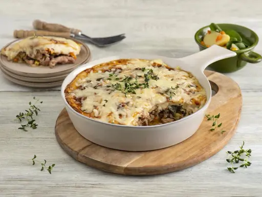 Zapiekanka z mięsem mielonym i warzywami: przepis, który się uda!