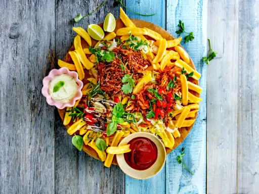Co jeść z frytkami? Inspiracje od sosów po Loaded Fries!