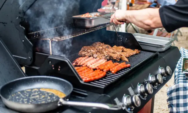 Tani grill gazowy? Kup mądrze i ciesz się latami!