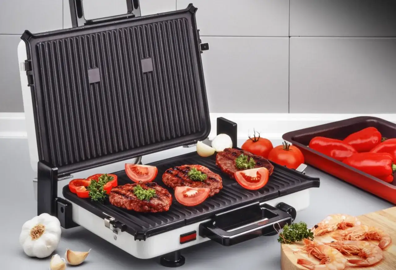Grill elektryczny w kuchni